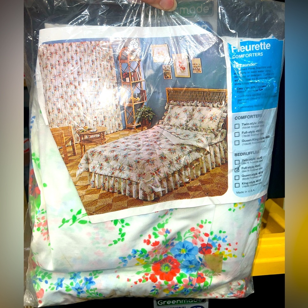 Fleurette Comforters Bed Ruffle Bed Skirt Vintage